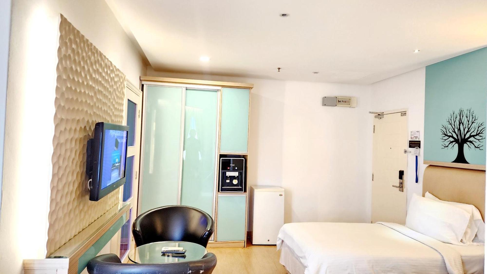 Holiday Place Куала Лумпур Екстериор снимка