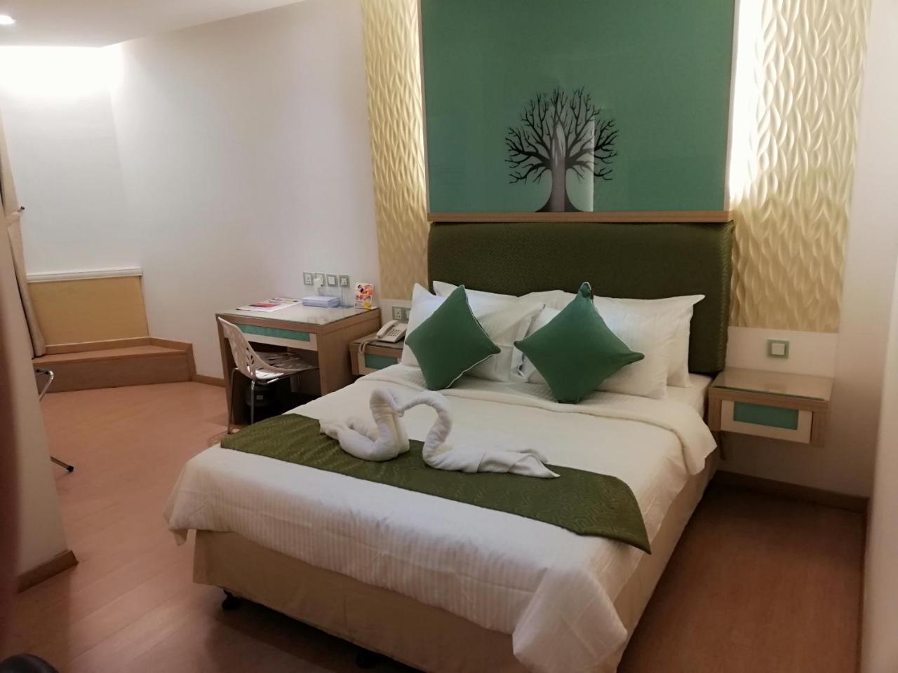 Holiday Place Куала Лумпур Екстериор снимка